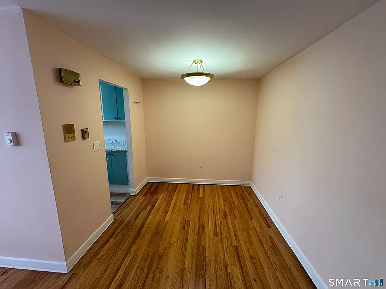 24 Merrill St #C1 — Photo 11