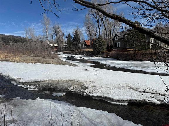 2nd image of 28 Bridge Drive