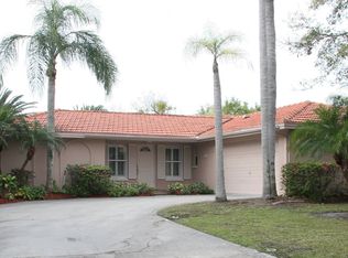 785 Del Oro Dr, Safety Harbor, FL 34695