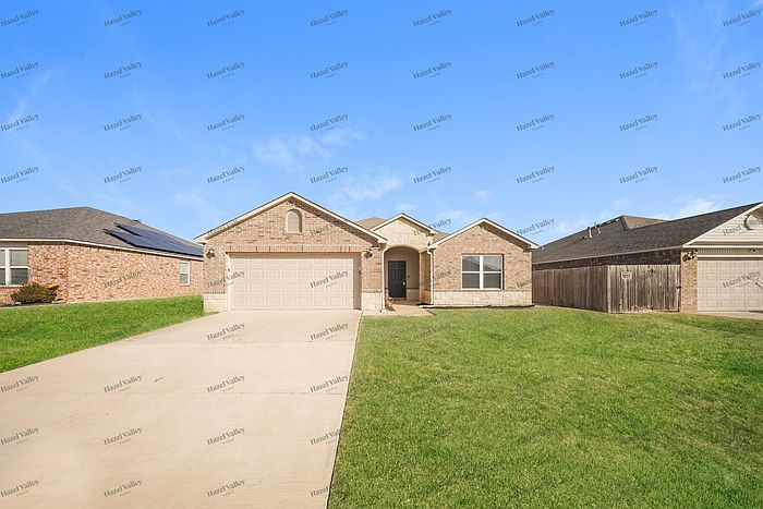 1st image of 146 Karlee Ln