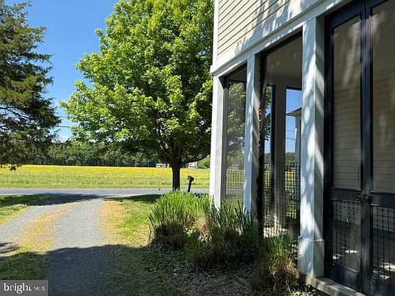 5th image of 7033 Thorneton Rd