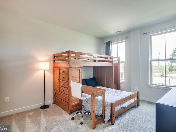5th image of 5973 Eaglehead Dr