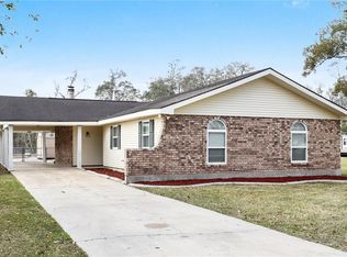 440 Oak Ave, Bridge City, LA 70094