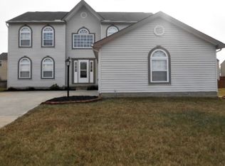 90 Knights Bridge Dr N, Pickerington, OH 43147
