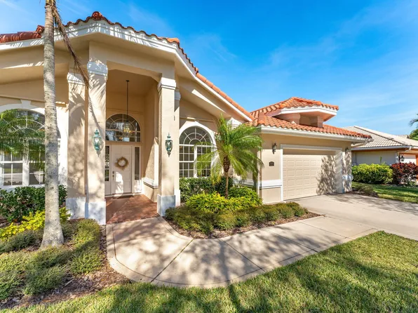 535 Newport Dr, Indialantic, FL 32903