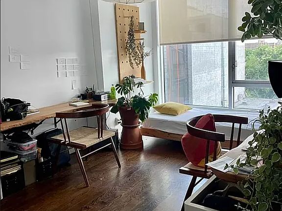 4th image of 843 Lexington Ave #6A