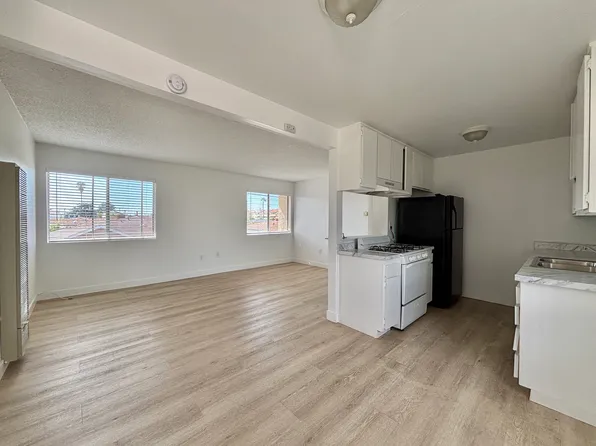1401 W 169th St APT 21, Gardena, CA 90247