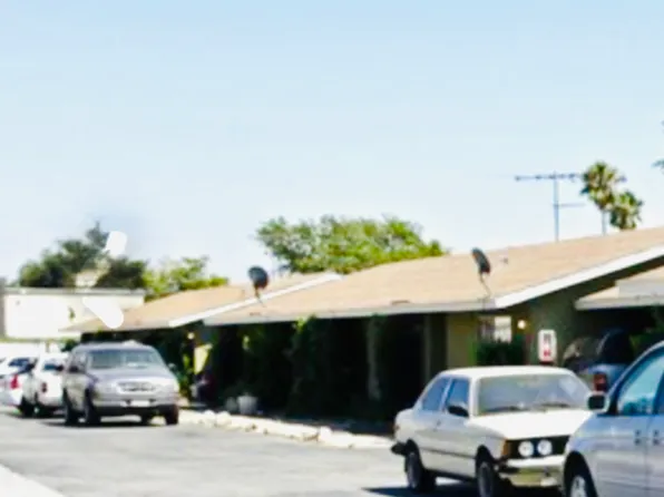 8995 Juniper Ave APT C, Fontana, CA 92335