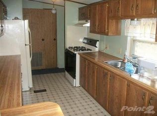 29843 Dennis Sweet Dr, Lawton, MI 49065