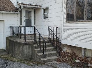 810 Monroe St APT 5, Valparaiso, IN 46383
