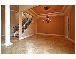 4th image of 2117 Cairns Ct
