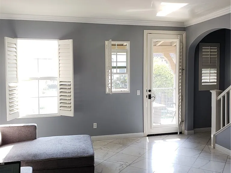 667 S Melrose St — Photo 9