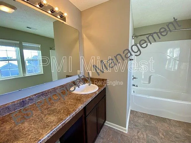 10918 Spirit Dr — Photo 21