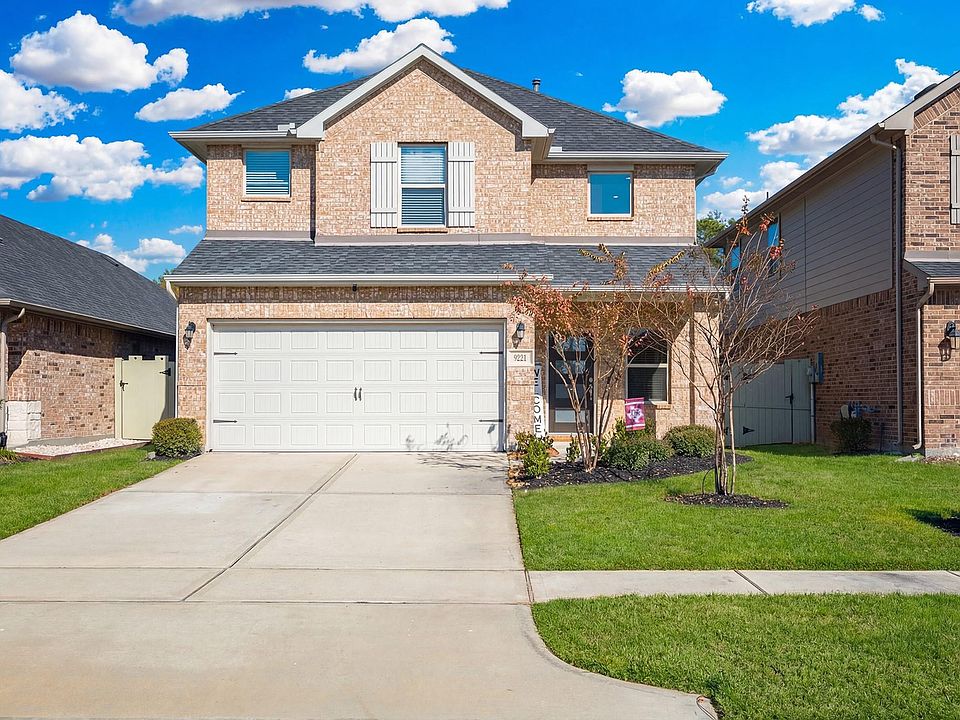 1st image of 9221 Inland Leather Ln