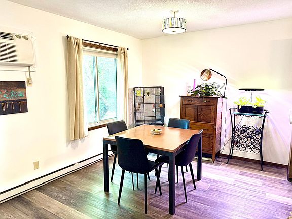 5th image of 1430 5th St N APT 203