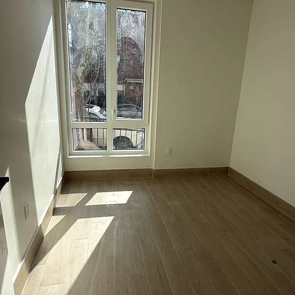 1693 Monroe Ave #2 — Photo 5