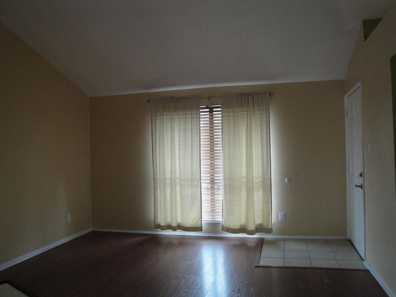 2nd image of 5213 Goodman Dr