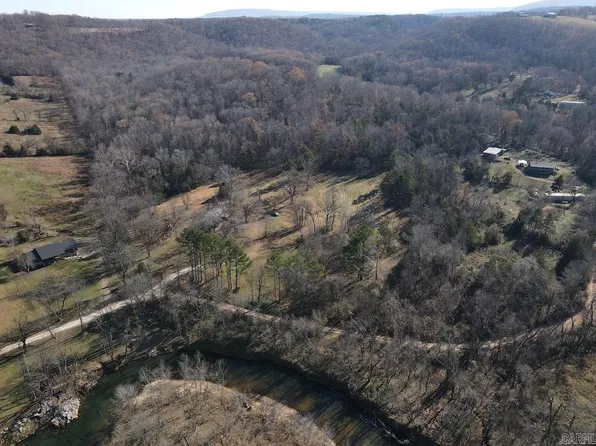 (undisclosed Address), Mountain View, AR 72560