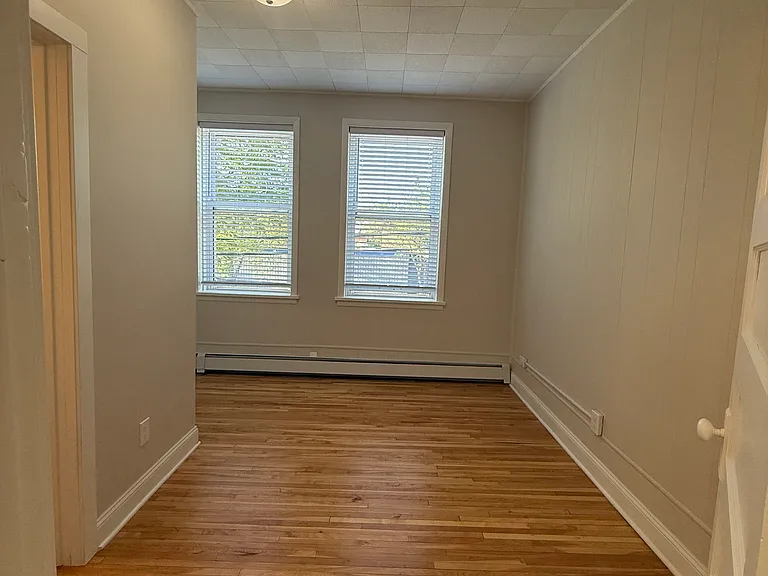 1517 Como Ave SE #2 — Photo 13