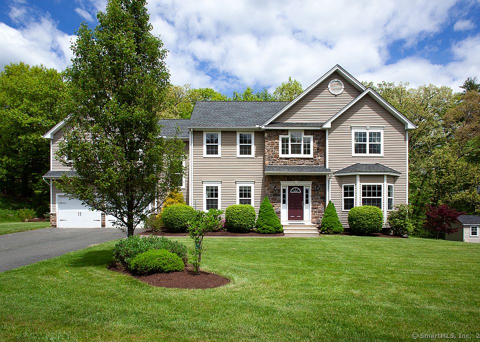4 Croft Ln, Weatogue, CT 06089 Zillow