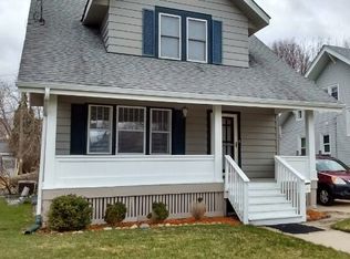 7206 16th Ave, Kenosha, WI 53143