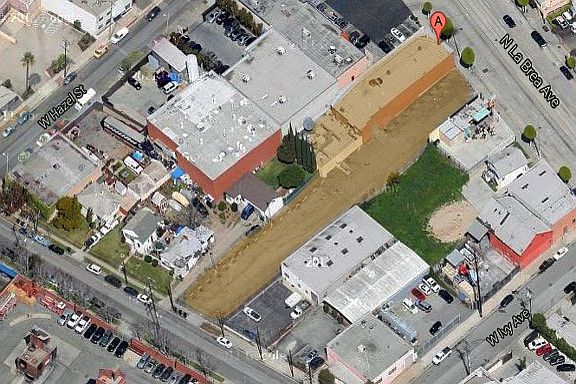 1st image of 423 N La Brea Ave
