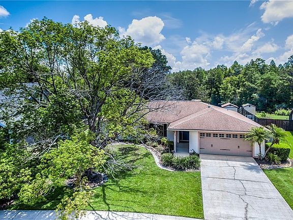 2nd image of 16807 Ashwood Dr