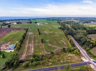 Pigeon Rd, Menasha, WI 54952