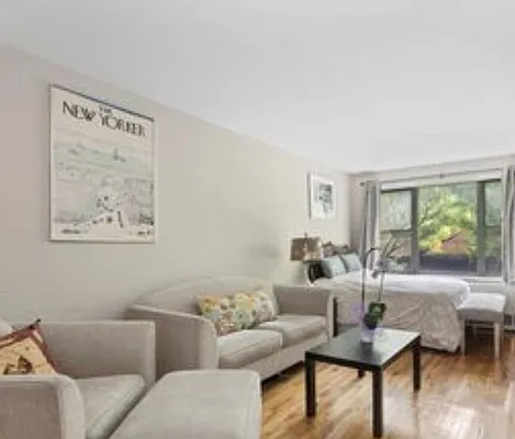 Sold by Maximillion Realty, Inc. | media 7