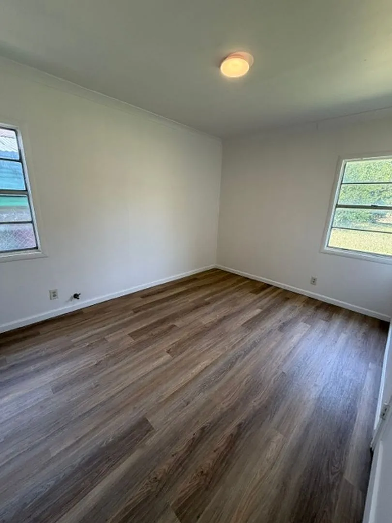 Remodeled 2 Bedroom 1 Bath- East Waco — Photo 4