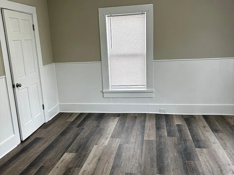 31 Franklin Ave — Photo 10
