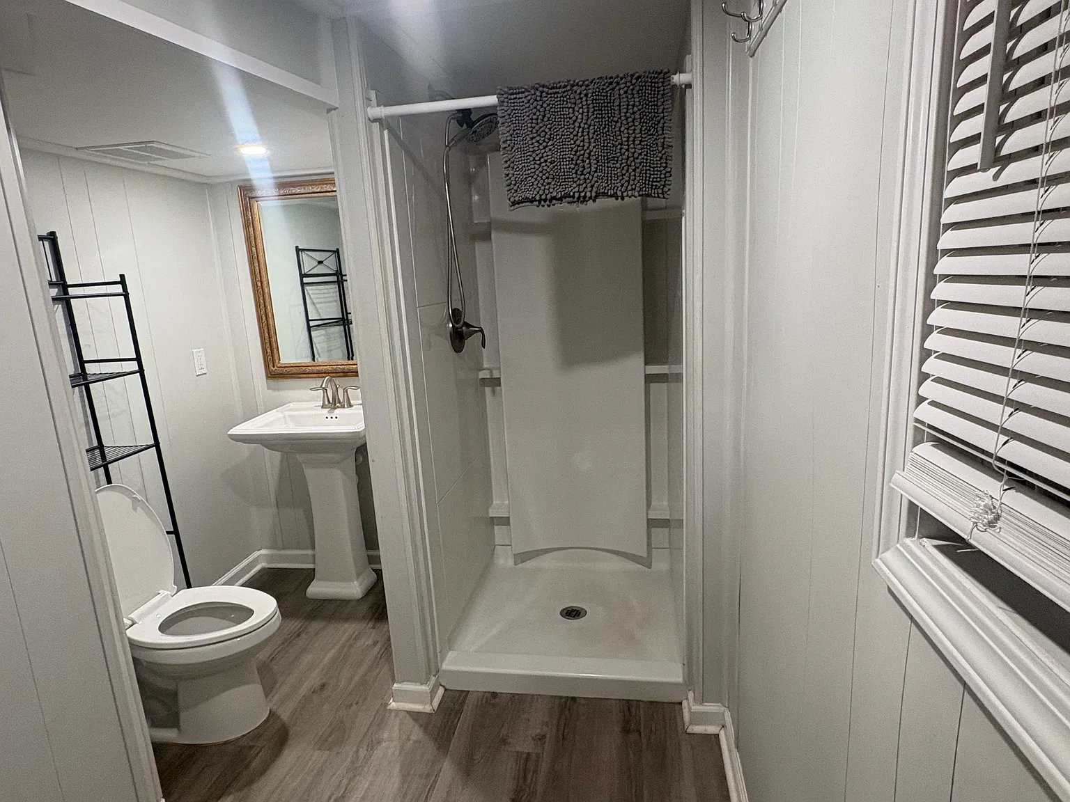 6 bed, 3483 sqft, $1,200 — Photo 4