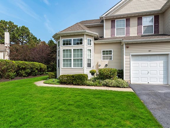 2nd image of 187 Kettles Ln
