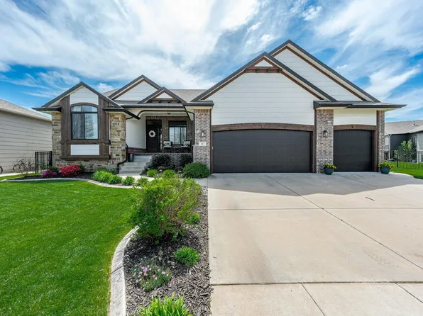 413 W Cherry Oaks St, Cheney, KS 67025