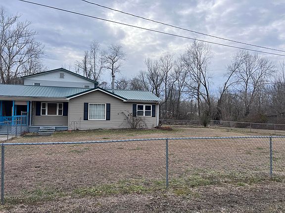 2nd image of 428 Kentucky Rte #233