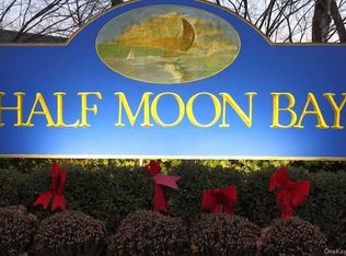 1804 Half Moon Bay Dr UNIT 1804, Croton On Hudson, NY 10520
