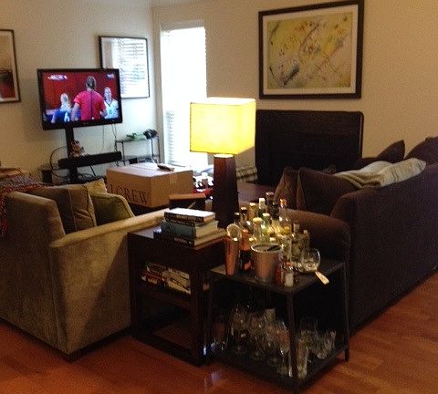 living room kitchen to tv