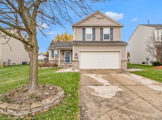 7634 Berwick Dr, Ypsilanti, MI 48197