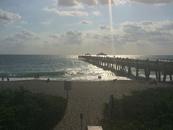 2nd image of 1045 Ocean Dr APT 204