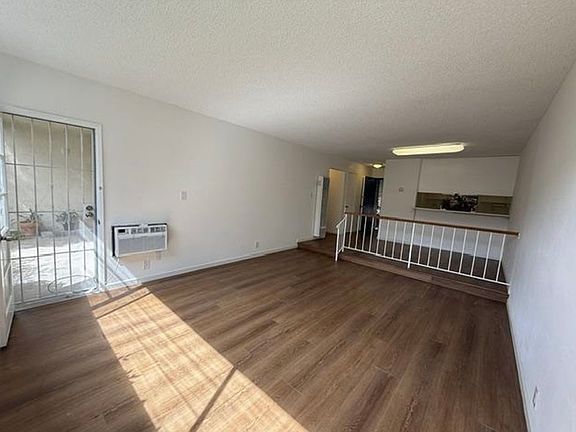 5th image of 1731 Ellis St APT 26