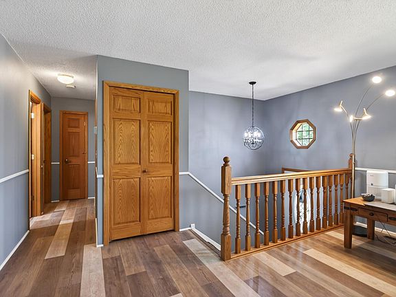 4th image of 1249 Ashland Ave