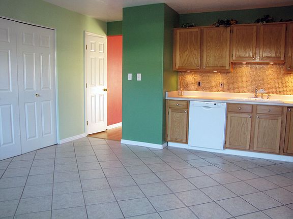 3rd image of 684 W Buena Vista Blvd #603
