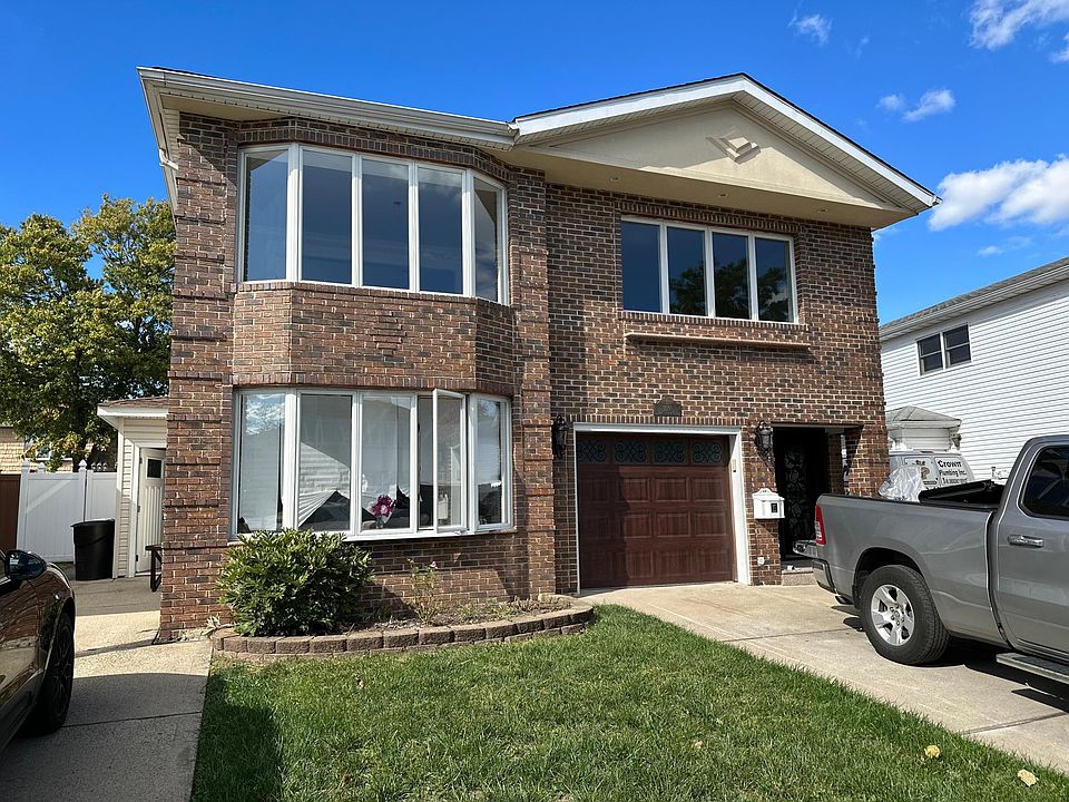 1st image of 159 Dawson Cir #2