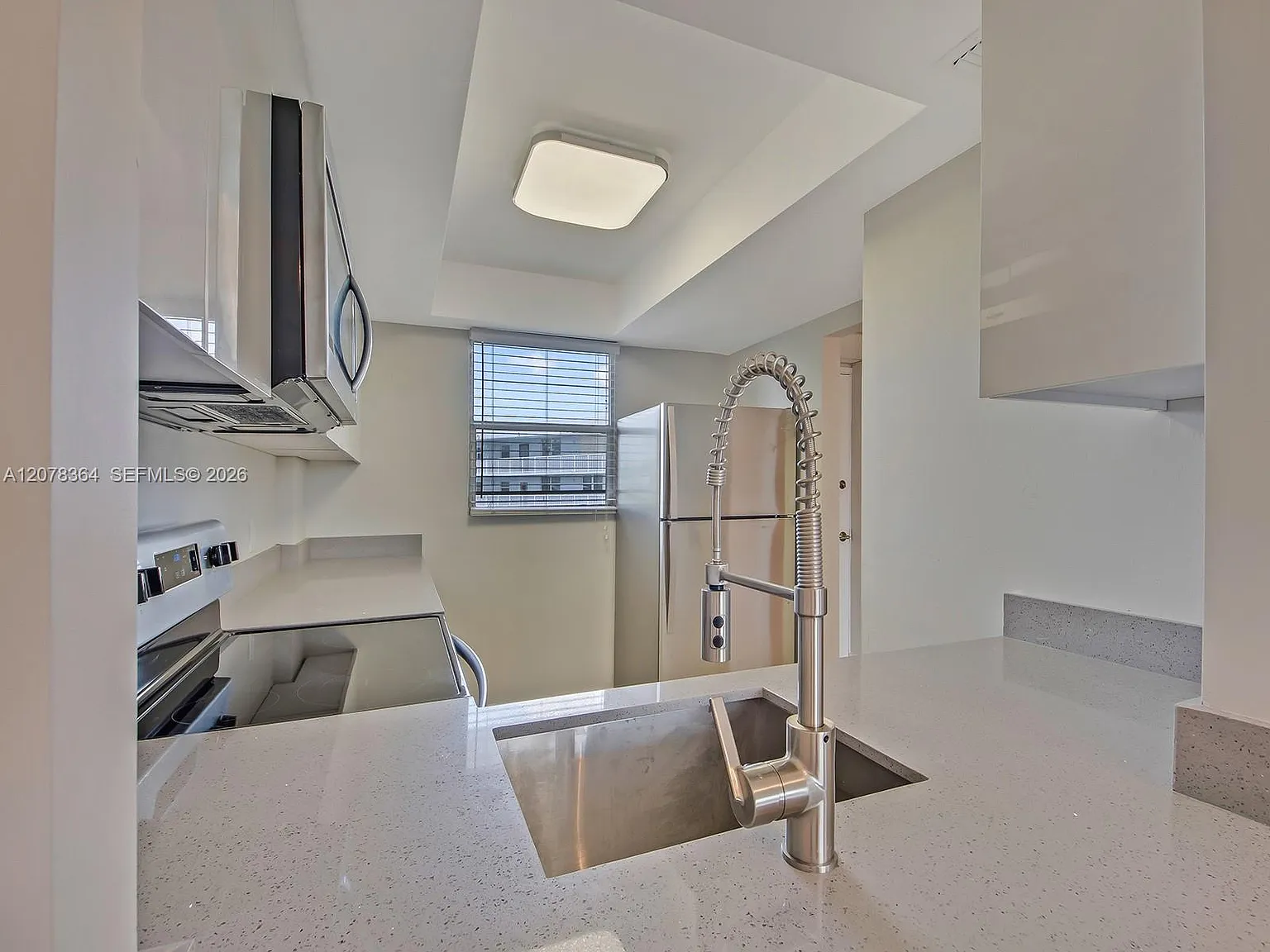Royal Park Condo — Photo 3