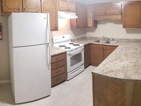 4th image of 114 Lanier Dr APT 2
