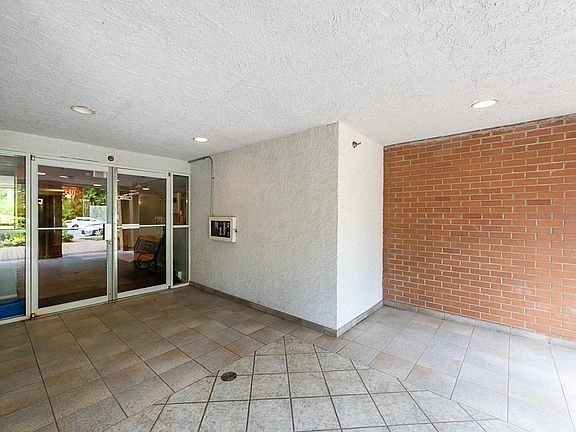 3rd image of 1154 Westwood St #206