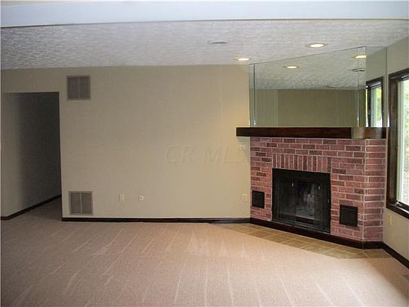 5th image of 6540 Birchview Dr N