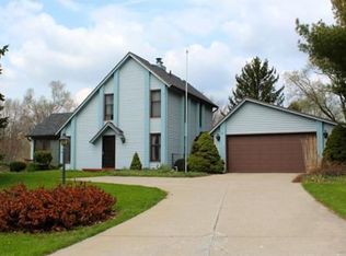 17565 Eldorado Ln, South Bend, IN