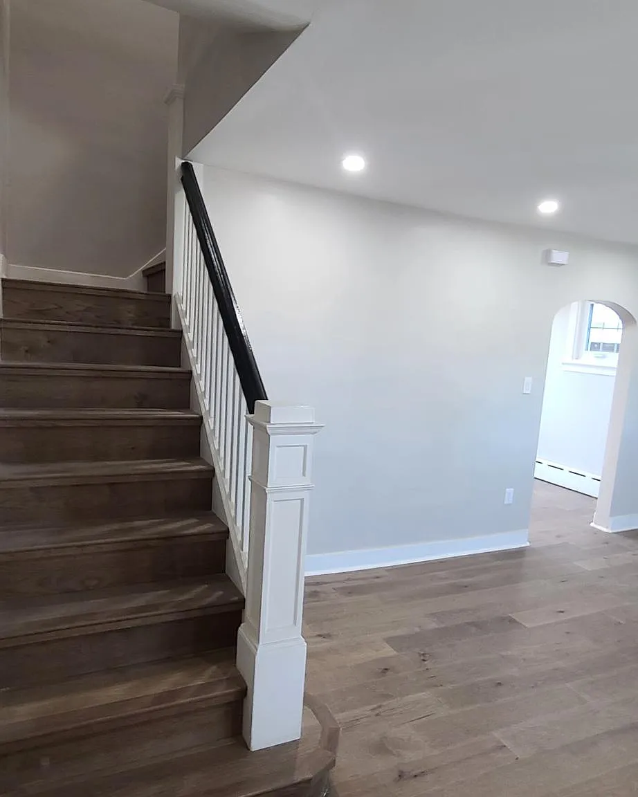3 bed, 1180 sqft, $2,495 — Photo 3