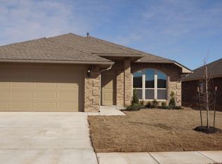 18224 Scarborough Dr, Edmond, OK 73012